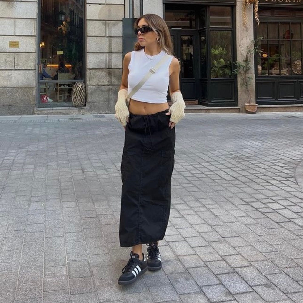 Zara cargo midi skirt black